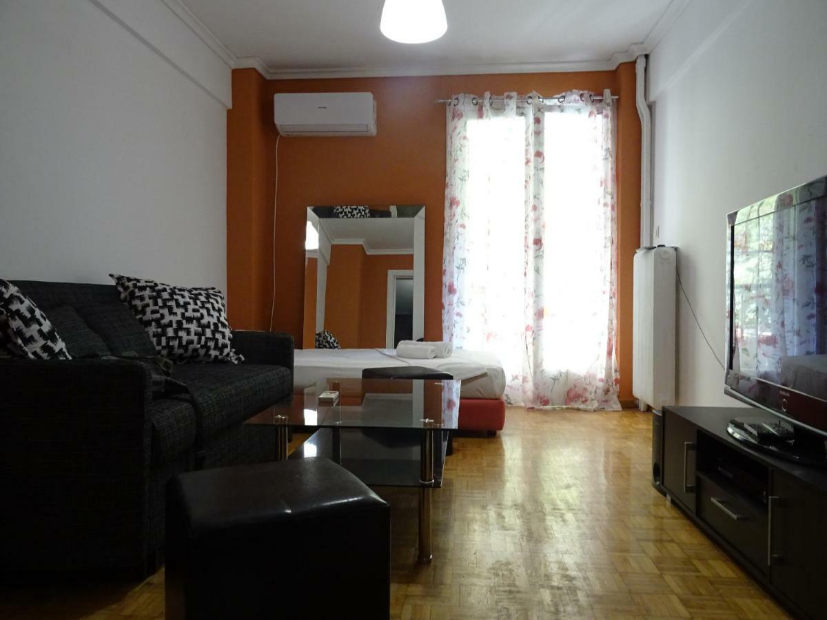 Down Town Comfort Apartment Athen Eksteriør billede