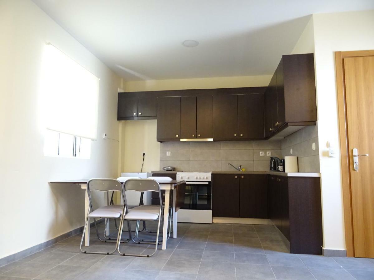 Down Town Comfort Apartment Athen Eksteriør billede