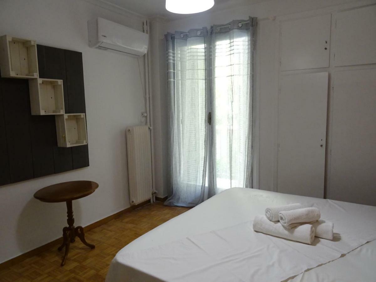 Down Town Comfort Apartment Athen Eksteriør billede