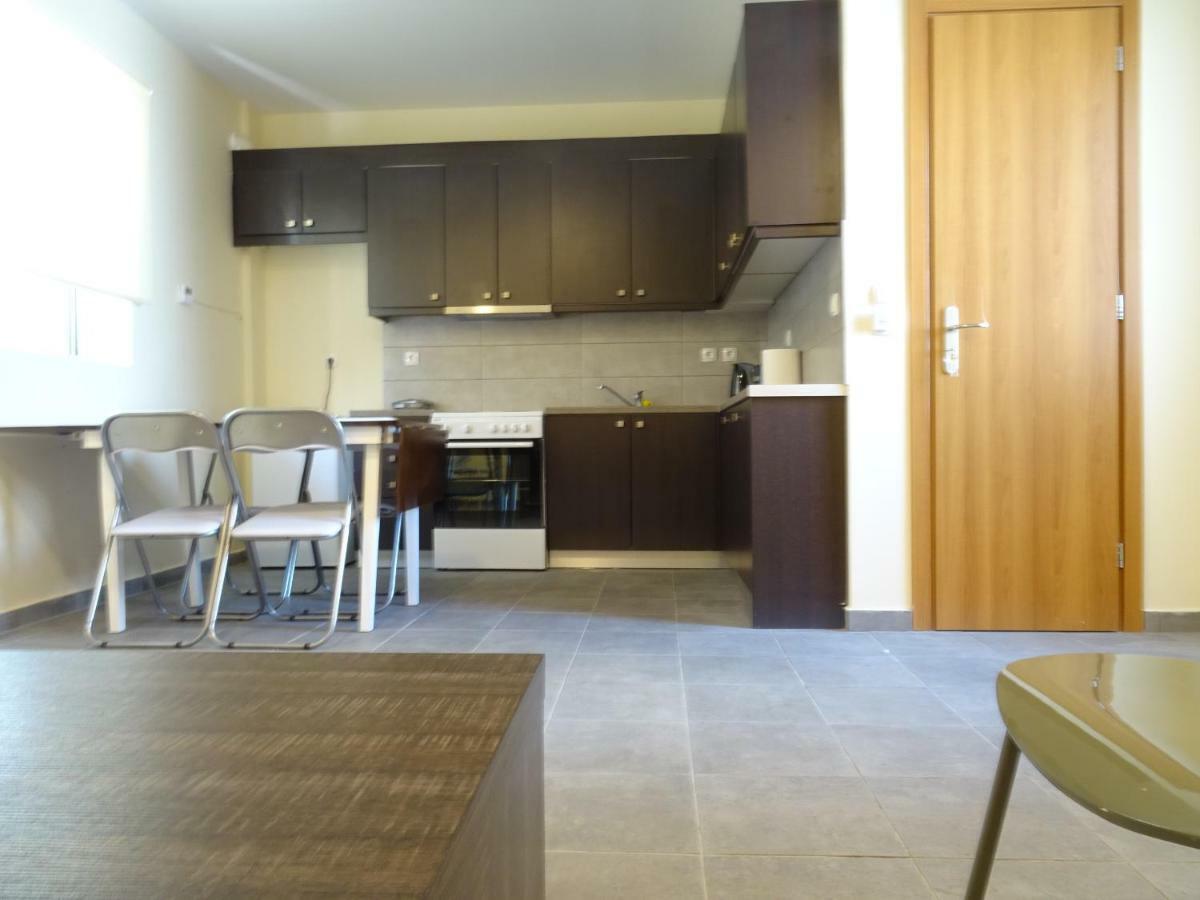 Down Town Comfort Apartment Athen Eksteriør billede